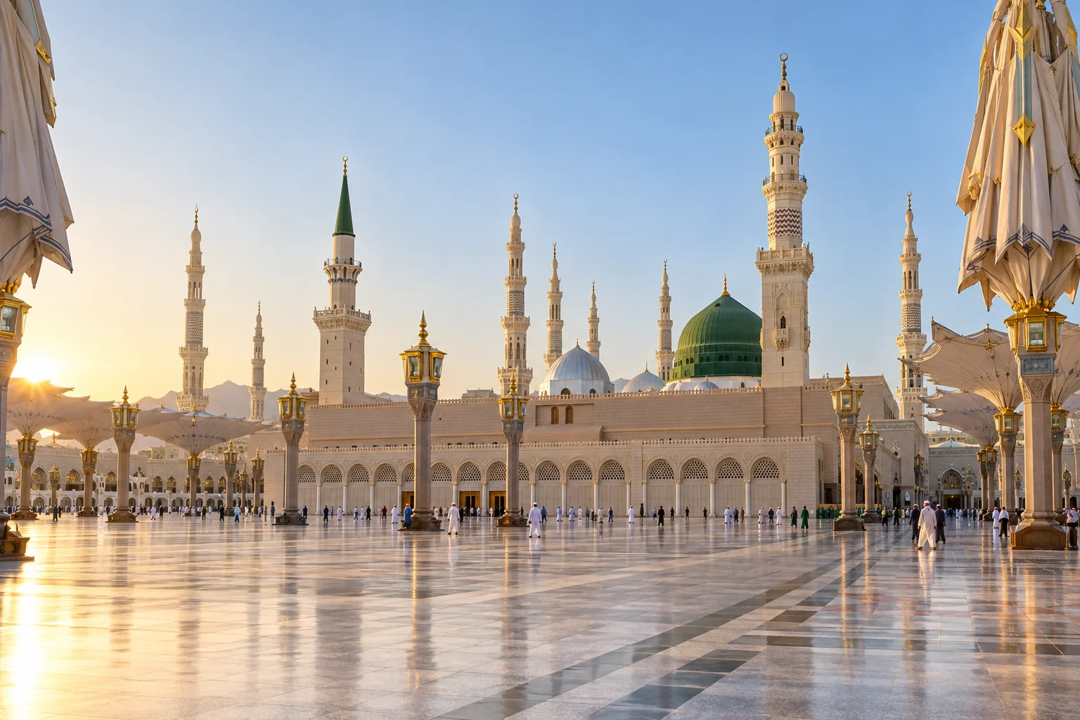 Illustrative view of the green dome and courtyard of Al-Masjid an-Nabawi